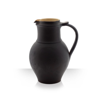 Ceramic pitcher, brown, 4 beers, thin